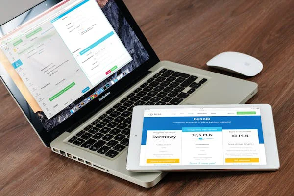 Desarrollo y análisis para sitios web confiables